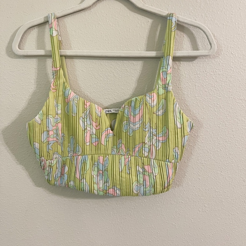 Zara crop top / medium